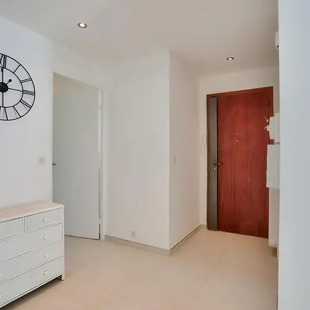 Le Balzac T3 Centre Proche Toutes Commodités * Antibes