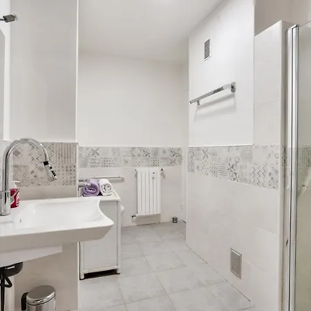 Apartamento Le Balzac T3 Centre Proche Toutes Commodités Antibes