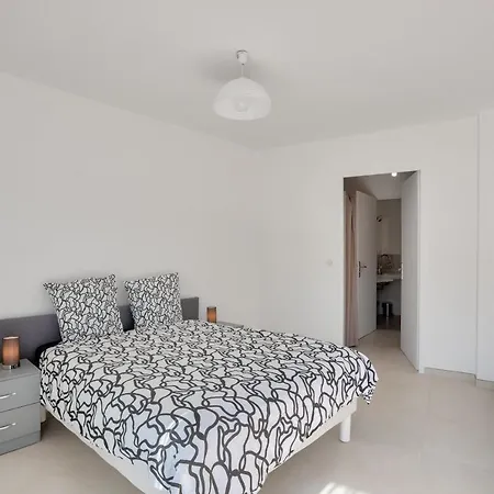 Le Balzac T3 Centre Proche Toutes Commodites