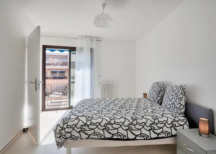 Le Balzac T3 Centre Proche Toutes Commodites Apartment